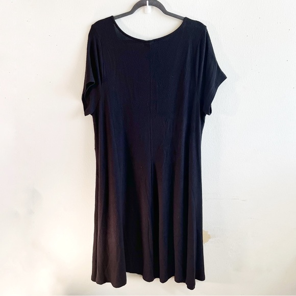 Torrid Dress Black V Neck Short Sleeves Hacci Skater Dress Sz 2X (2) NWT - Picture 8 of 11
